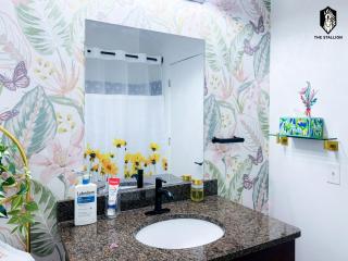Walk to Attractions Modern Loft with Private Patio - 2