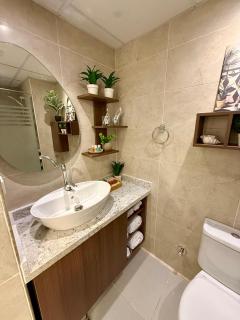 Raphael Luxury Pool suites - 5