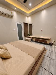 Deeha Niwas - Your Banaras Home - 5