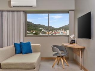 Mercure Phuket Patong Journeyhub - 2