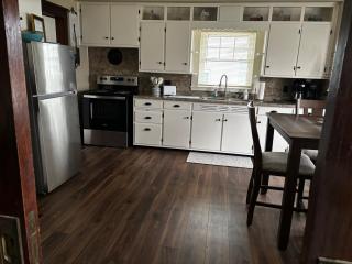 The Inn on Holgate Avenue Suite 1 Downstairs - 3