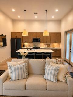 Queen Creek Private Pickleball Casita - 0