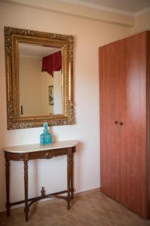 Irida Suite - 3