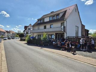 RJS Lambach GbR, Ferienwohnung am Dorfplatz - 3