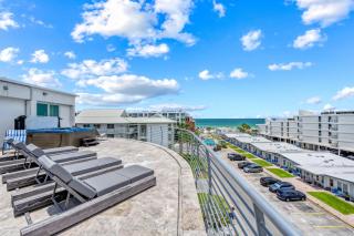 Gulf View Penthouse - 301 (PH) - 4