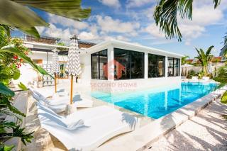 Luxury 2BR Cangu Villa Pool & Gym - 0