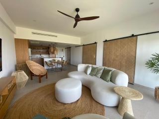 Departamento zona Diamante Acapulco Espectacular, recien remodelado con materiales tipicos de la region palma - 3