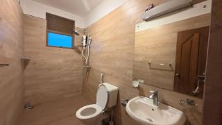 2 Bedroom Air conditioned Apartment Colombo 8 - 5