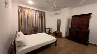 2 Bedroom Air conditioned Apartment Colombo 8 - 2