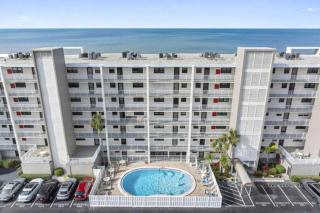 Ocean Front Oasis - Clearwater Beach - 9