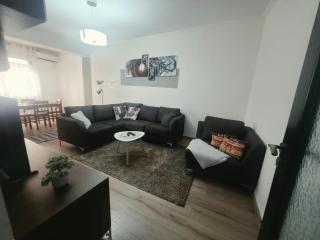 Apartment in the heart of Tirana , Bllok - 6