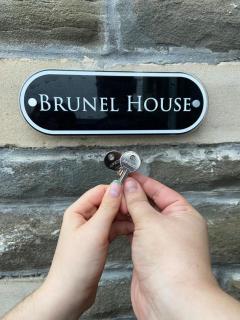 Brunel House by Cwtch Accommodation - 9