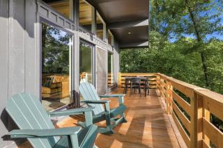 Treetop Retreat-MTB Oasis-1mi to Tunnel Vision - 9