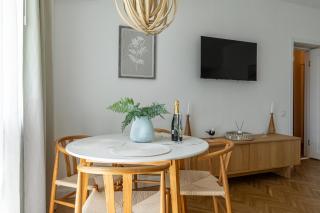 Magheru 9th Stylish 1BR Apartment - 7
