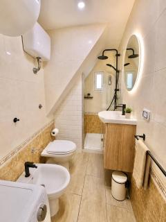 Chiaia Premium Flat, Naples Center, Near Seaside - 5