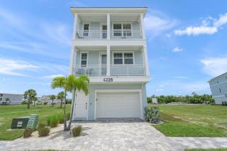 Baydream Believer at Hunters Point A Luxury Resort Villa Home by Mainsail Vacation Rentals - 6