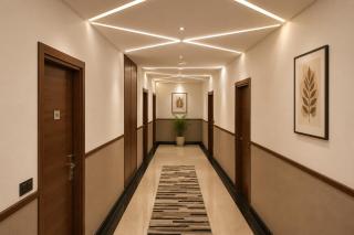 Hotel Kartikey Near Jio Centre - 9