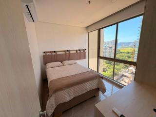 Amplio Apartamento con Vista Lateral al Mar - 5
