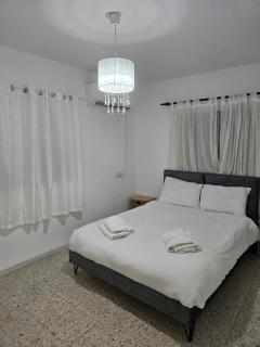Hofesh Yehonatan Hadas Garden Apt - 4