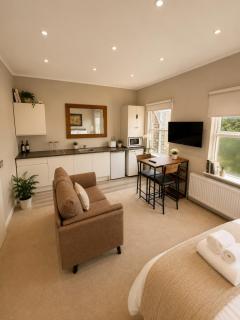 Stylish Private Room in Croydon with FREE Street Parking - 3