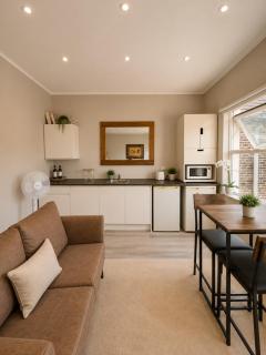 Stylish Private Room in Croydon with FREE Street Parking - 7