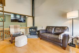 Greek Peak Retreat! Townhome w/ Mountain Views - 6