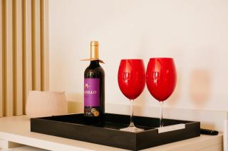 Casa Sienna Pool, wine cellar and gourmet area - 1