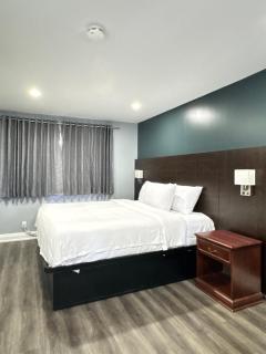 Countryside Inn - 1