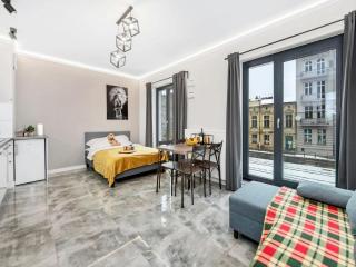 Home near Piotrkowska Street - 8