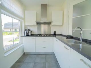Holiday Home in Uitdam near Markermeer - 4