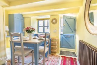 Sherbourne Cottage - 6