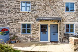 Sherbourne Cottage - 3