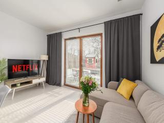Family Flat with Garden - 2