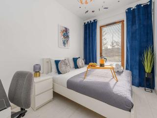 Family Flat with Garden - 1