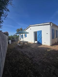 Maisonnette près de la plage - 1