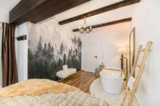 Mountain & Sunset View Apartment - Bathtub - Underground Parking - 1