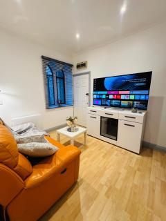 Gutu Bloom - 1
