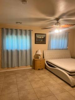 Cozy 6 bedrooms near Chinatown - 0