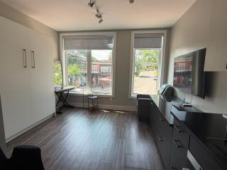 Modern 1BR Apartment in Beechwood Village - 2