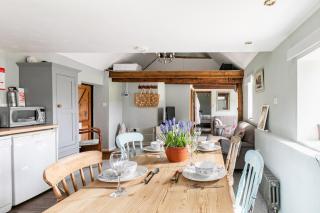 Tranquil grade II listed barn next to windmill - 2