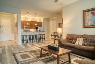 Vista Cay Luxury Loft - 9