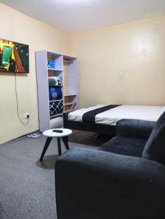 Haven Inn, Riverside, Kariobangi North - 0