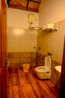 Kochi Riverside Homestay - 7