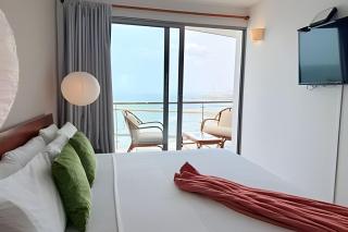 Sunset Oceanfront+ Gym Jacuzzi - 3