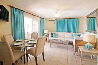Oceanfront 2-bed Apt with Pool near Surfing - Rosalie 2 - 6