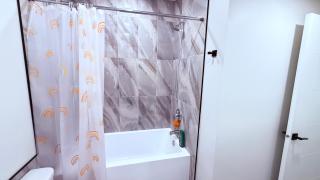 Bright & Cozy 2BR Walkout Suite - 2