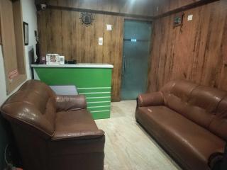 Townhouse Hatia Railway Station Formerly Laxmi Guest House - 7
