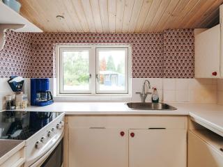 6 person holiday home in Væggerløse - 3