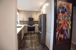 Serene 3-Bedroom Chalet in Mont-Tremblant - 2