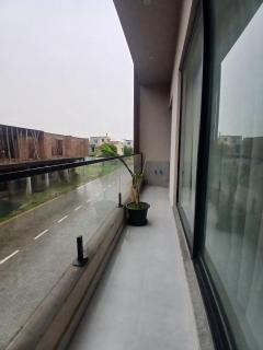 Park Towers Executive 1Bed Apartment F10 Islamabad - 2